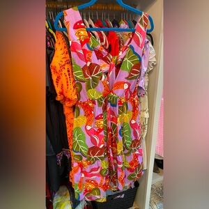 NWT House of Harlow backless dress